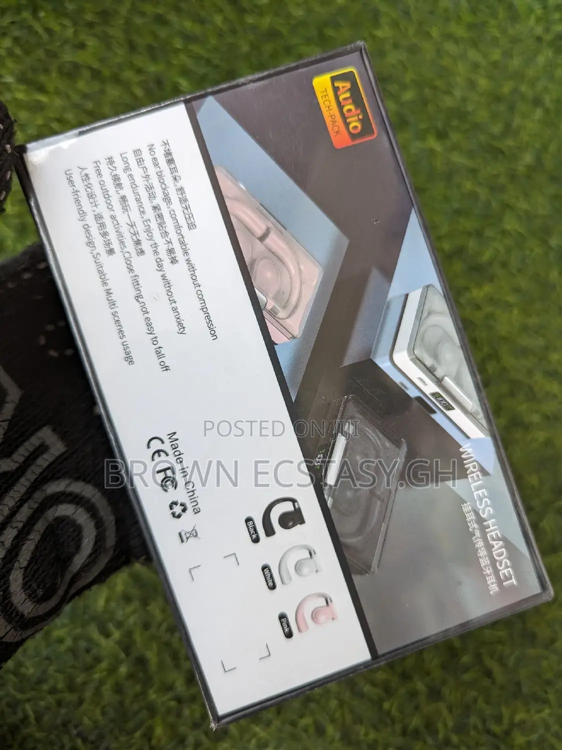 Media 7 Plus Ear Hook Earbuds