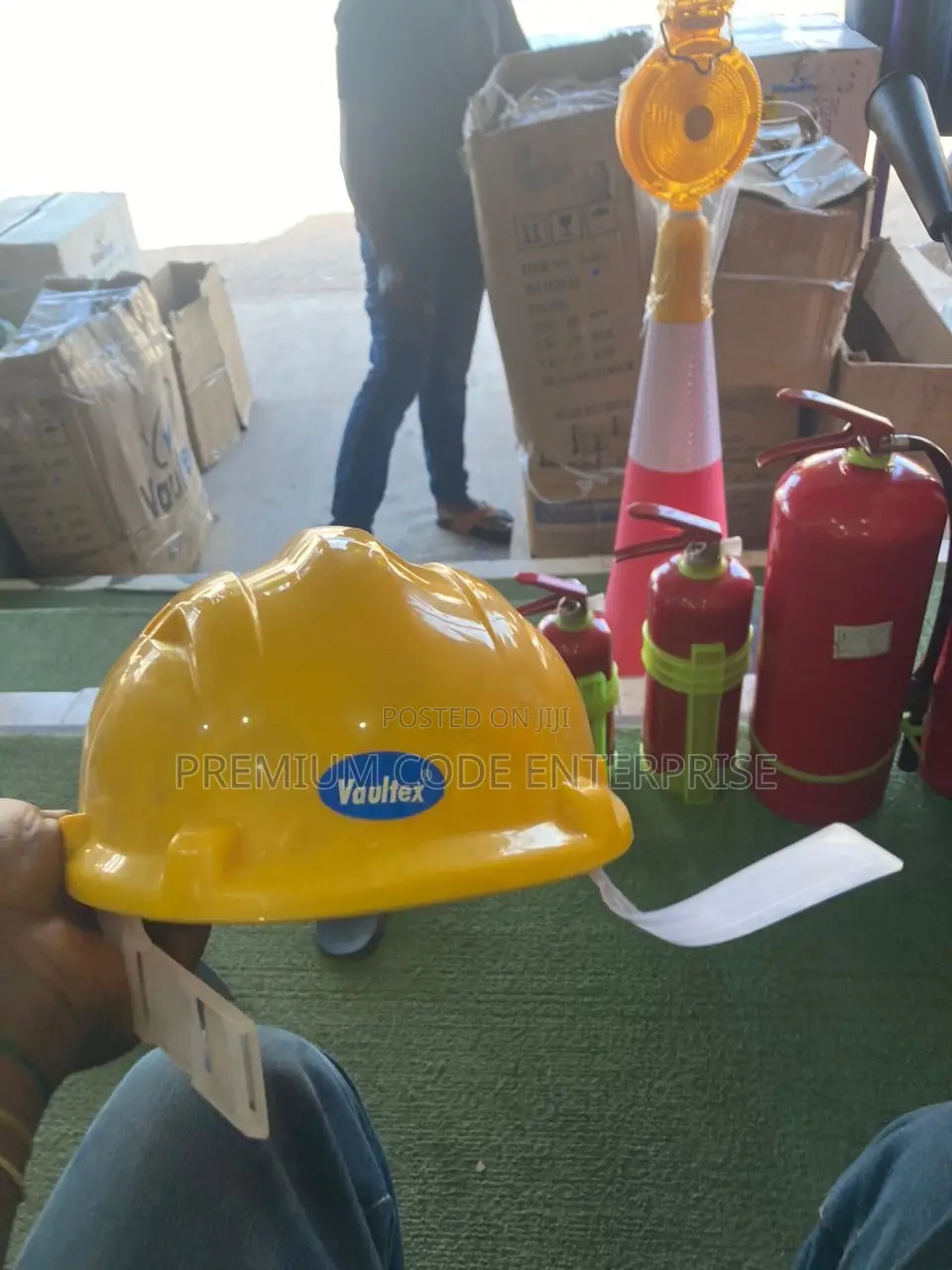 Vaultex Safety Helmet