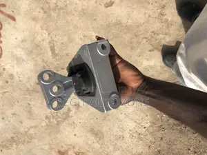 Honda Civic 2007-2008 Engine Mount