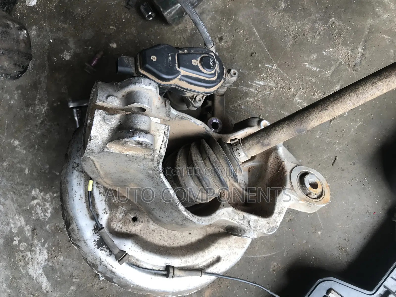 Evoque 2014 Complete Hub Bearing (Complete)
