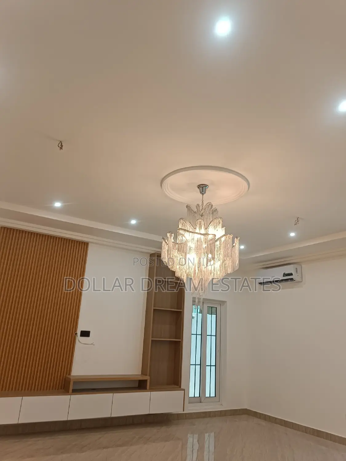 7bdrm House in East Legon for sale