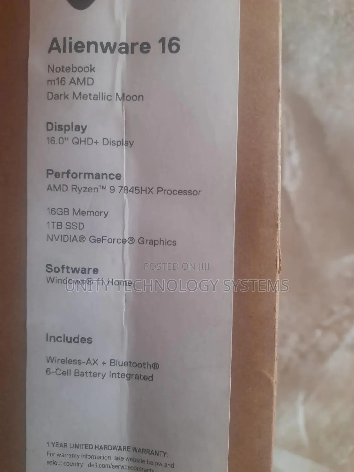 New Laptop Dell Alienware M16 16GB AMD Ryzen 9 SSD 1T
