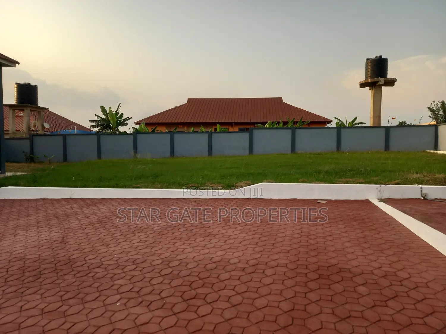 Furnished 5bdrm House in Star Gate Properties, Kumasi Metropolitan