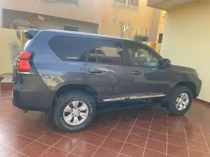 Renting Cars- Toyota Landcruisers for Rent-6 Seats for Hire