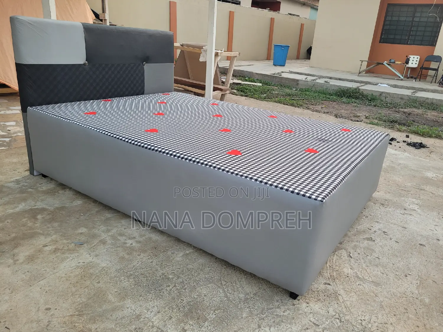 Inbuilt Double Bed