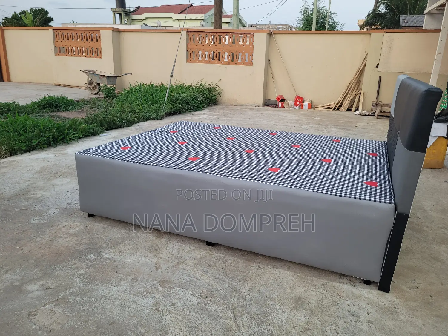 Inbuilt Double Bed