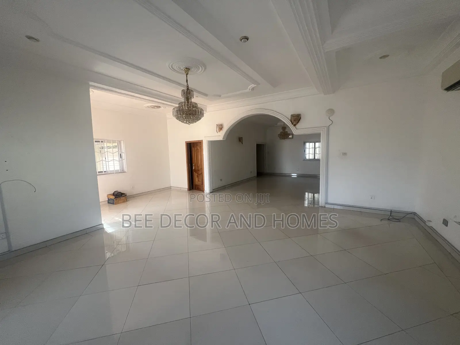 5bdrm Mansion in Bee Decor & Homes, East Legon for sale
