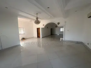 5bdrm Mansion in Bee Decor & Homes, East Legon for sale