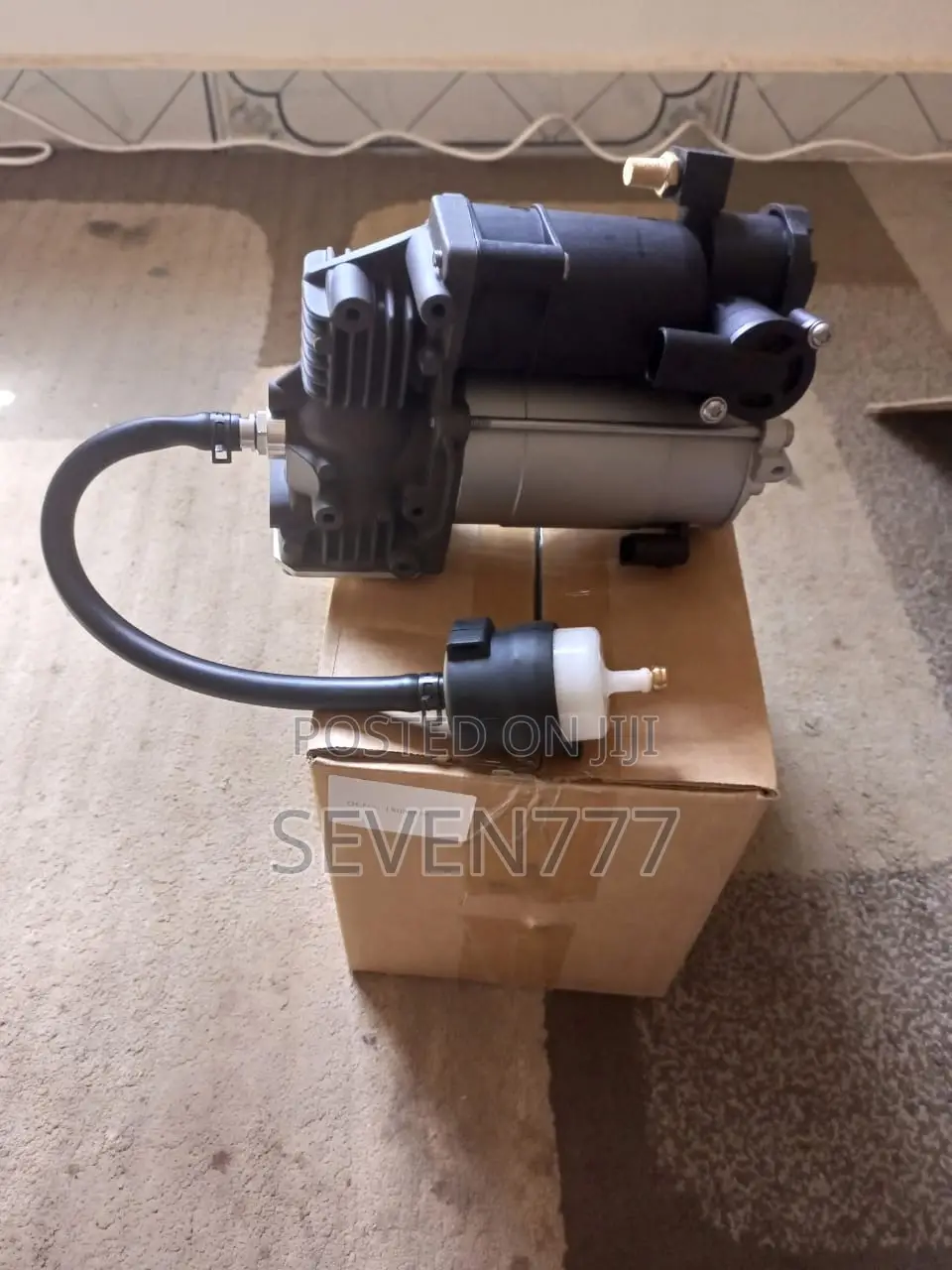 2018-2023 Range Velar/Sport/Vogue Air Compressor