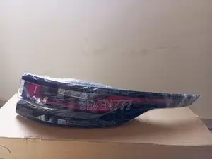 2018-2023 Range Velar Fender Tailight