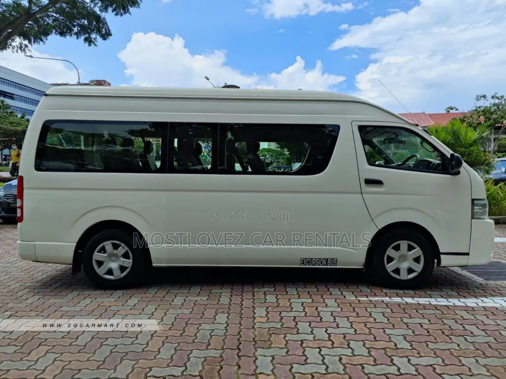 Toyota Hiace-14 Seats Mini Bus for Rent- Car Rental
