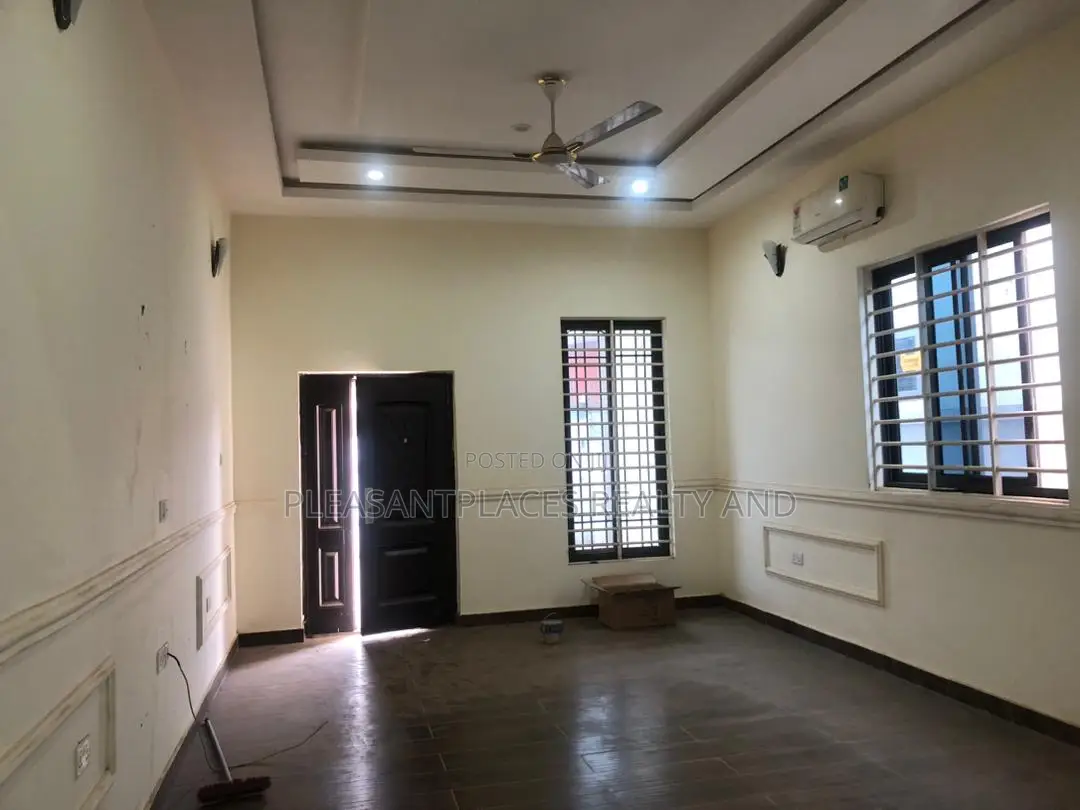 3bdrm House in Pleasantplaces, Lake Side Estate for rent