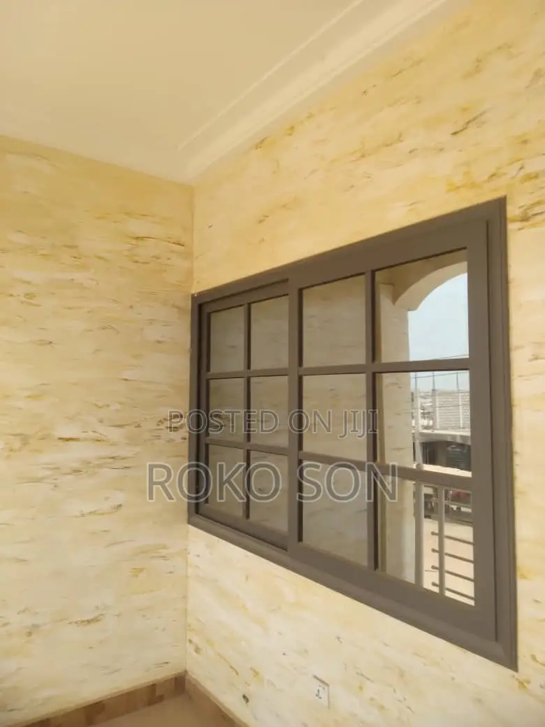 2bdrm Apartment in Dr Roko, Ofankor for rent