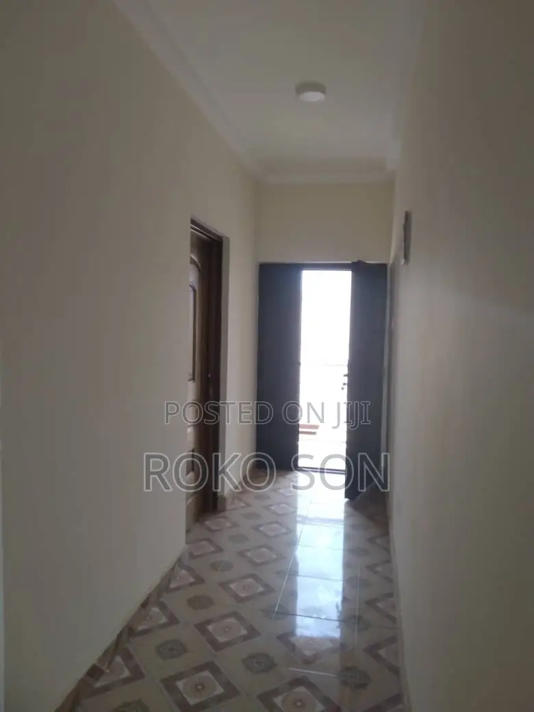2bdrm Apartment in Dr Roko, Ofankor for rent