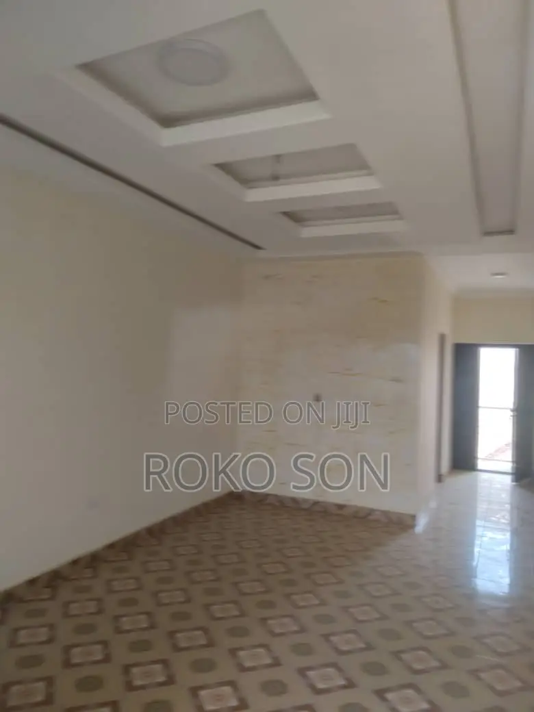 2bdrm Apartment in Dr Roko, Ofankor for rent