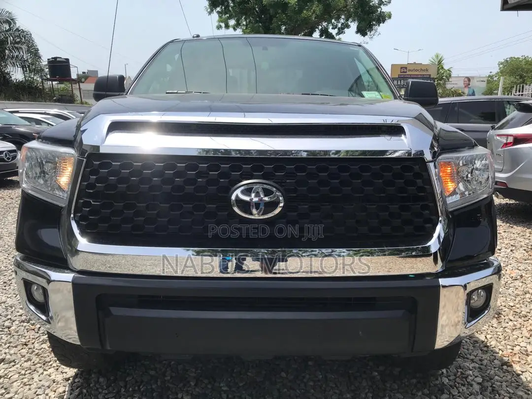 Toyota Tundra SR 5.7L V8 4x2 Double Cab Long Bed 8 ft. box 164.6 in. WB Black