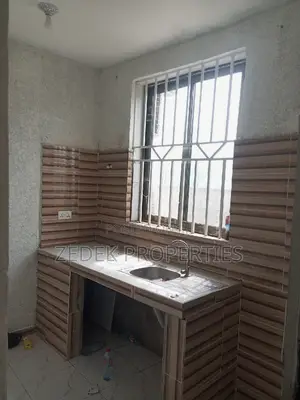 1bdrm Room & Parlour in Franko Estate for rent