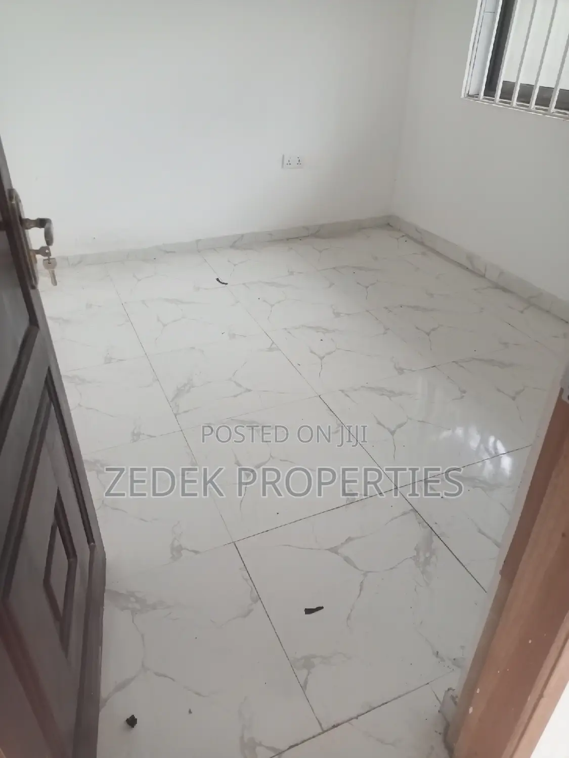 1bdrm Room & Parlour in Franko Estate for rent