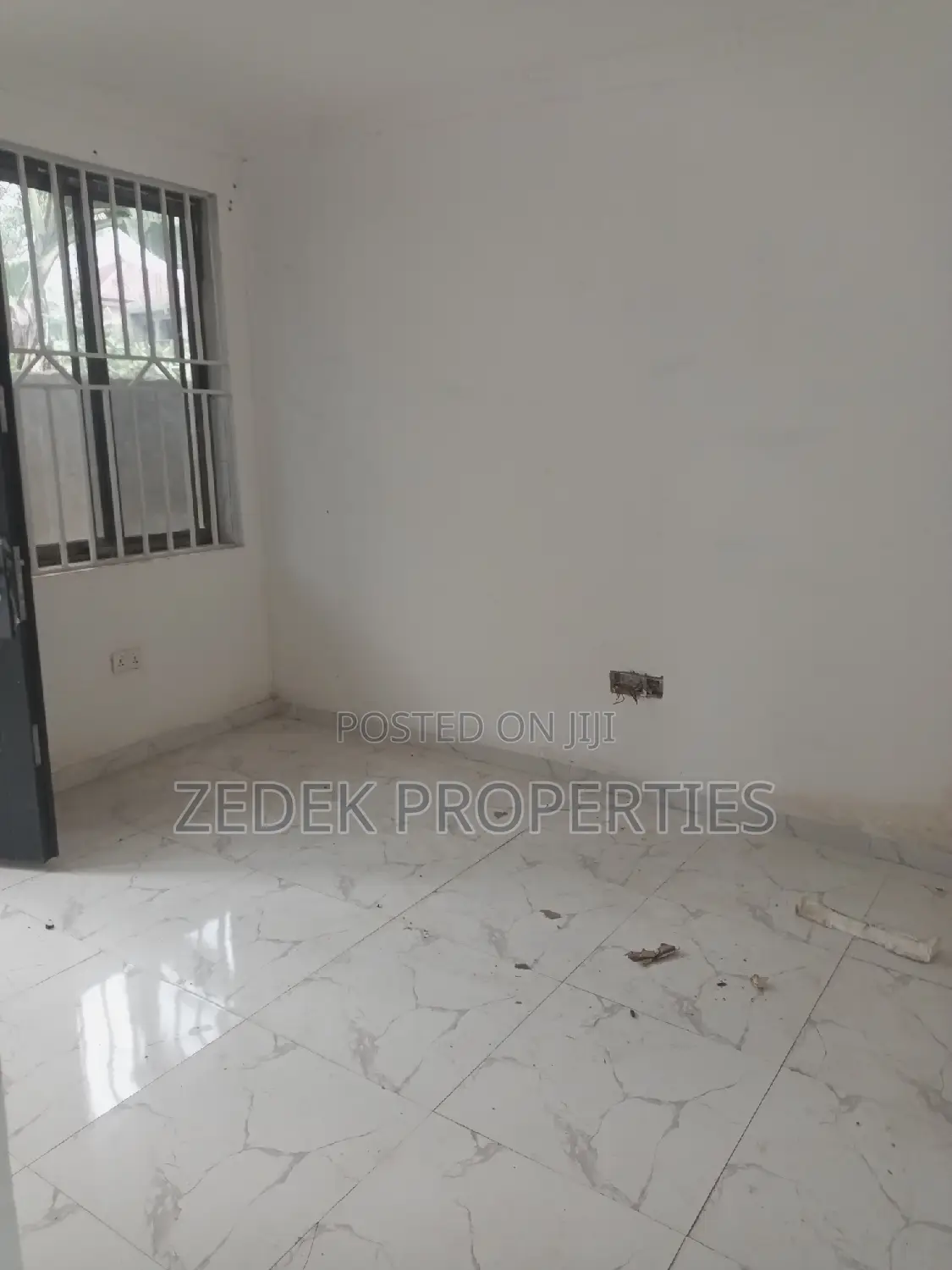1bdrm Room & Parlour in Franko Estate for rent