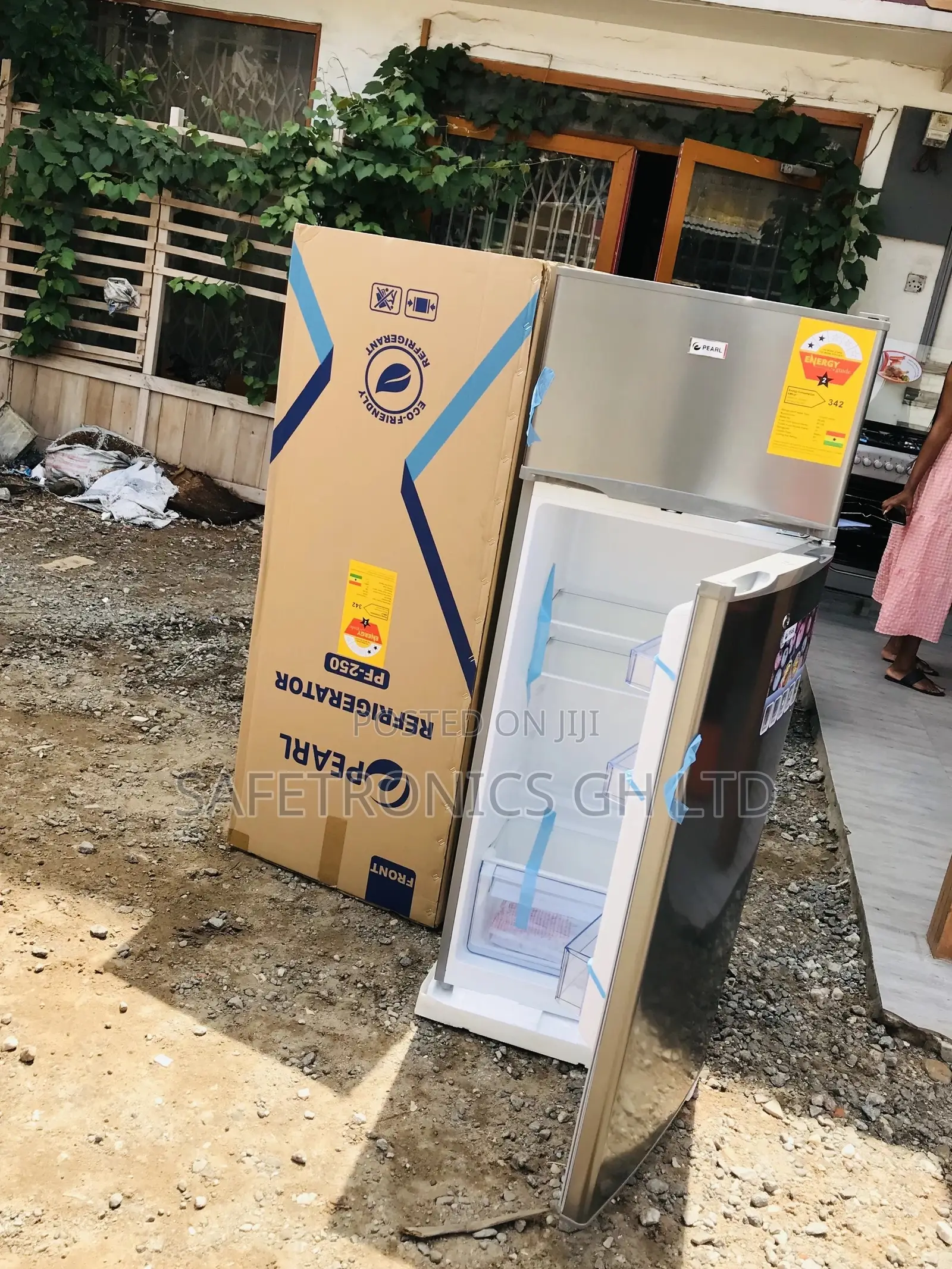 205 Liters Doubledoor Pearl PF-250 Topfreezer Fridge