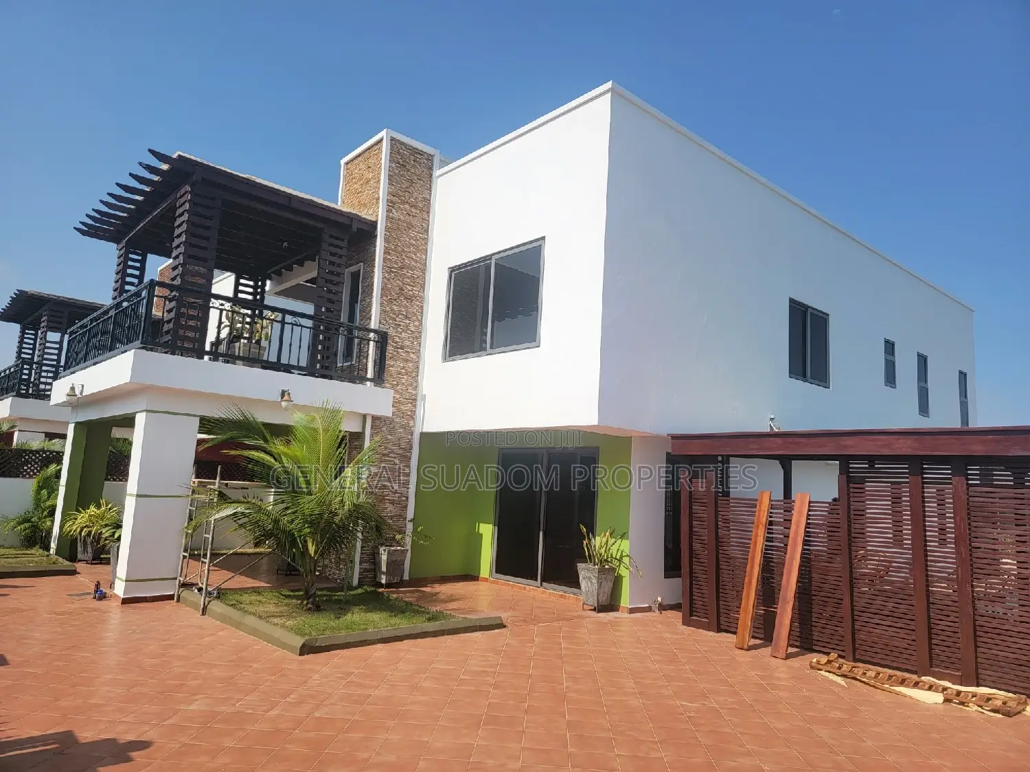 4bdrm Duplex in Suadom Properties, Regimanuel Gray Estates for rent
