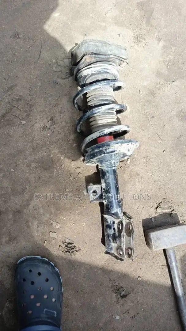 Hyundai Elantra 2012 Front Shocks