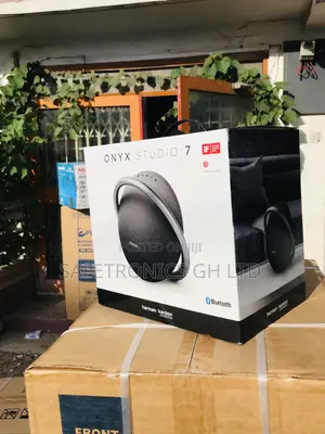 Onyx Studio 7 Bluetooth Harman Kardon Wireless Speaker