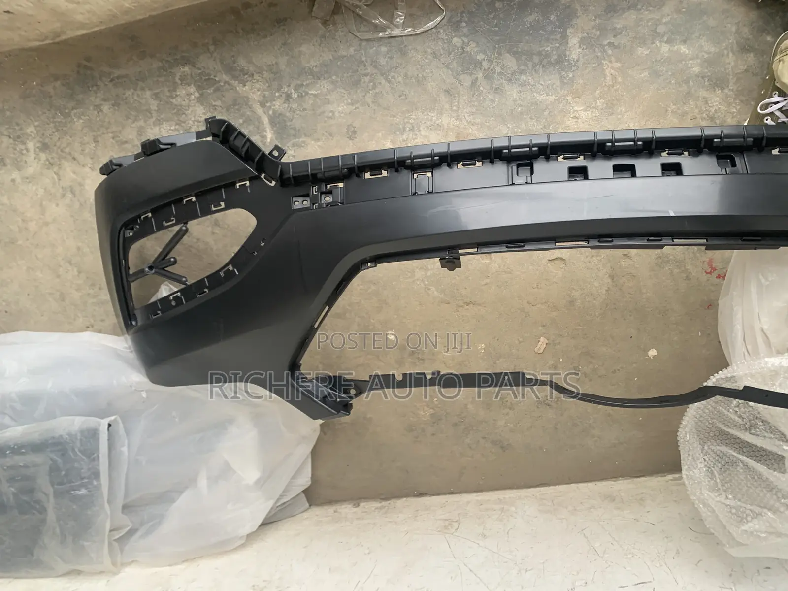 Hyundai Santa Fe 2014 Front Bumper