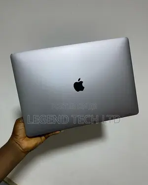 Laptop Apple MacBook Pro 2017 16GB Intel Core I7 SSD 1T
