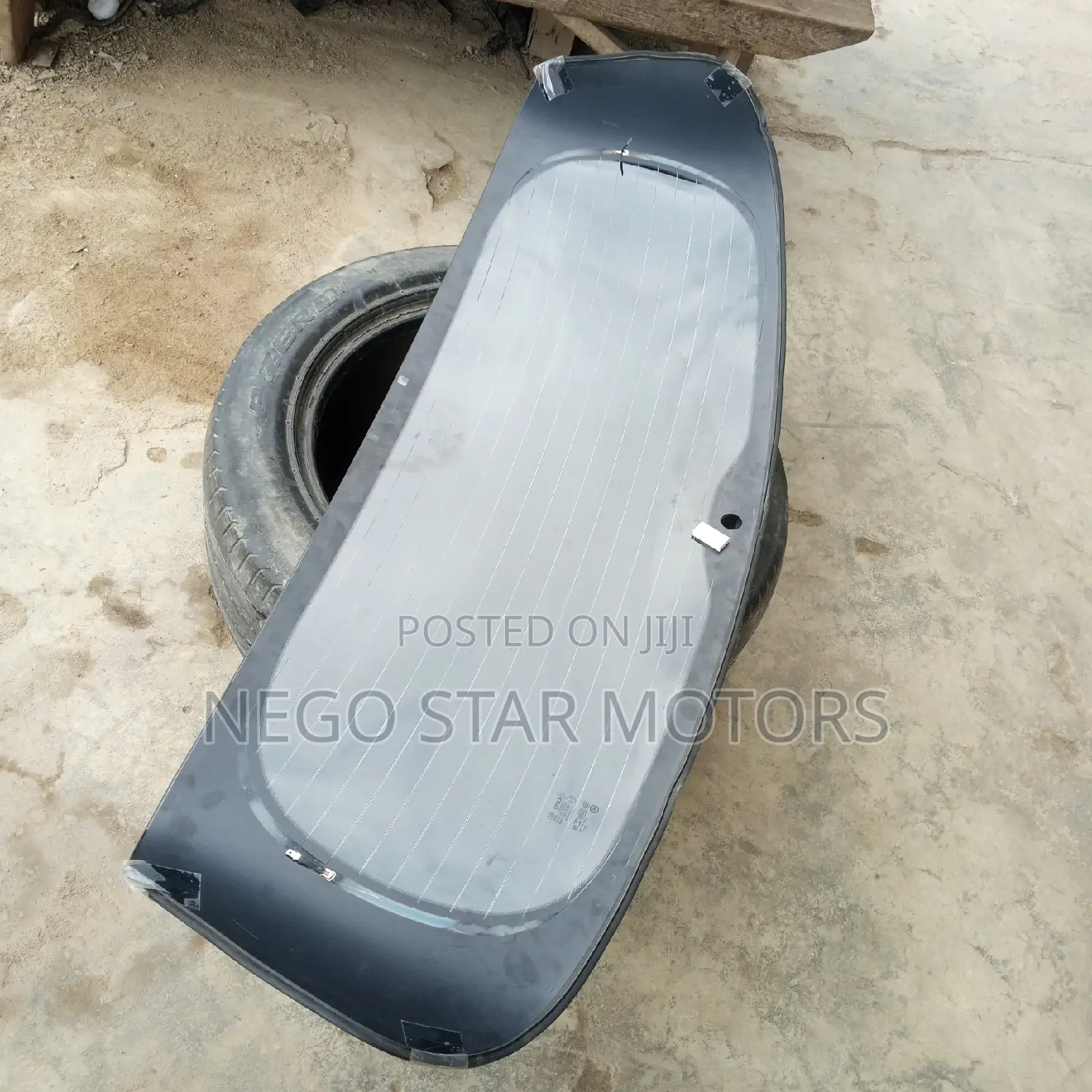Kia Sorento 2017 Back Glass Tinted