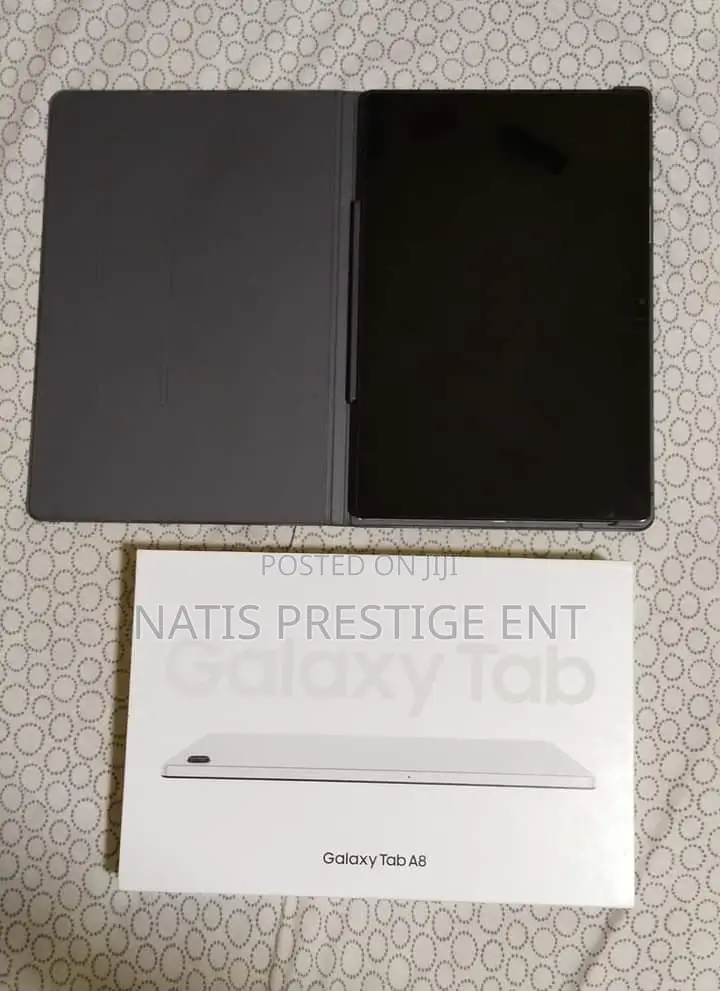 New Samsung Galaxy Tab A8 10.5 2021 128 GB Black