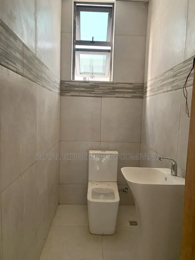 3bdrm Townhouse/Terrace in Manet Near East, Accra Metropolitan