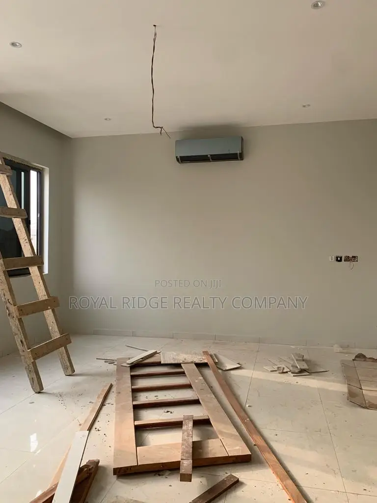 3bdrm Townhouse/Terrace in Manet Near East, Accra Metropolitan