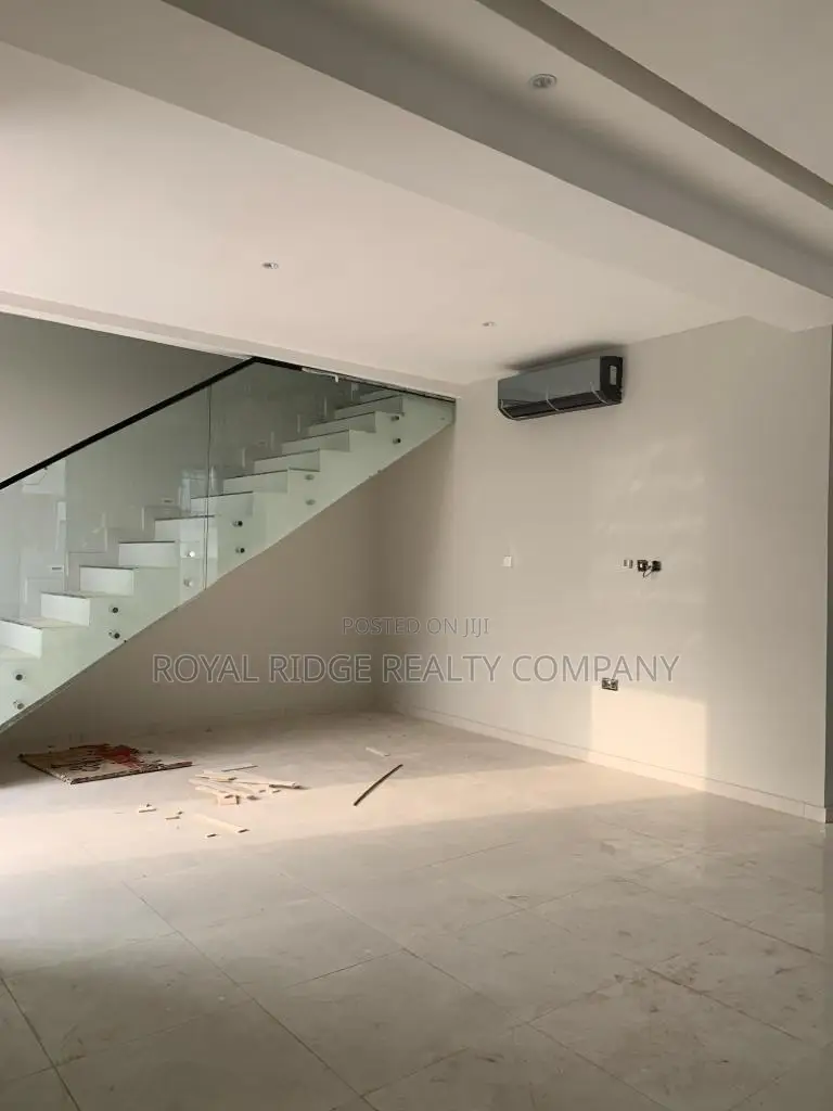 3bdrm Townhouse/Terrace in Manet Near East, Accra Metropolitan
