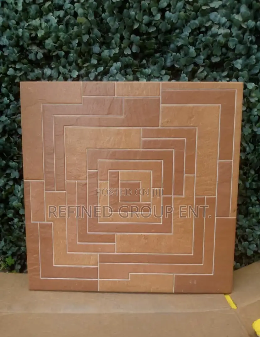 Compound Tiles. Spanish
