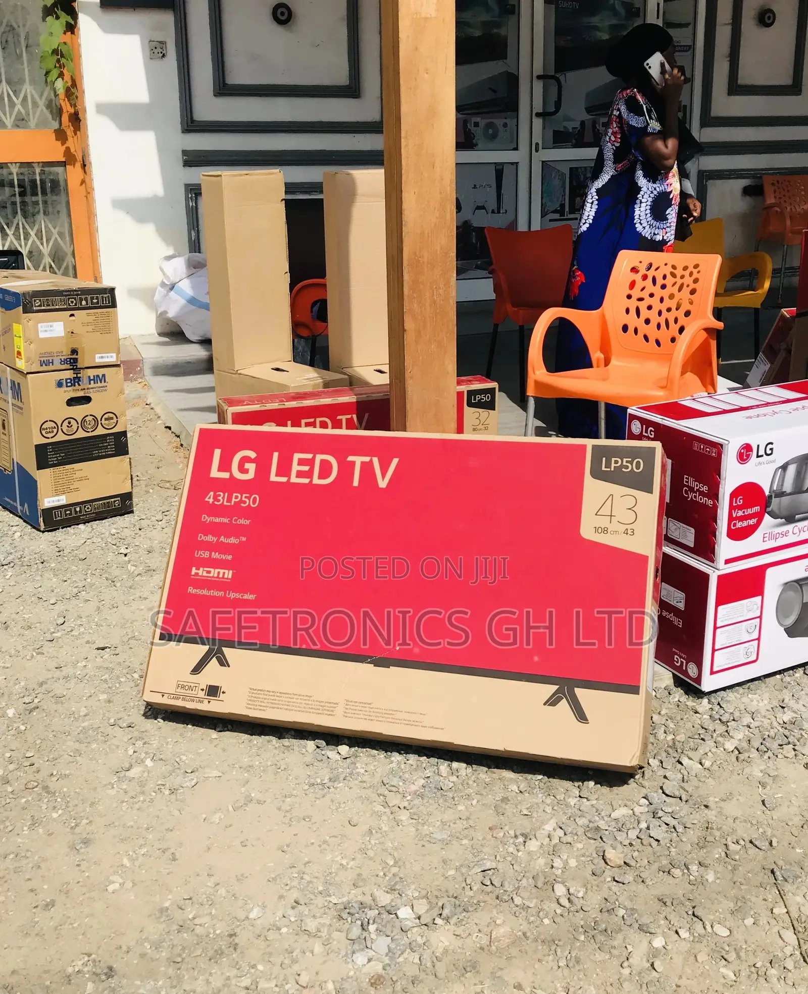 LP50 43 Inches Glossy Black LG Led Tv
