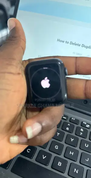 Apple Watch Series 6 40mm Original Icloud Screen