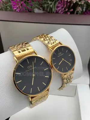 Anti-Fade Authentic Daniel Wellington Couple Watch
