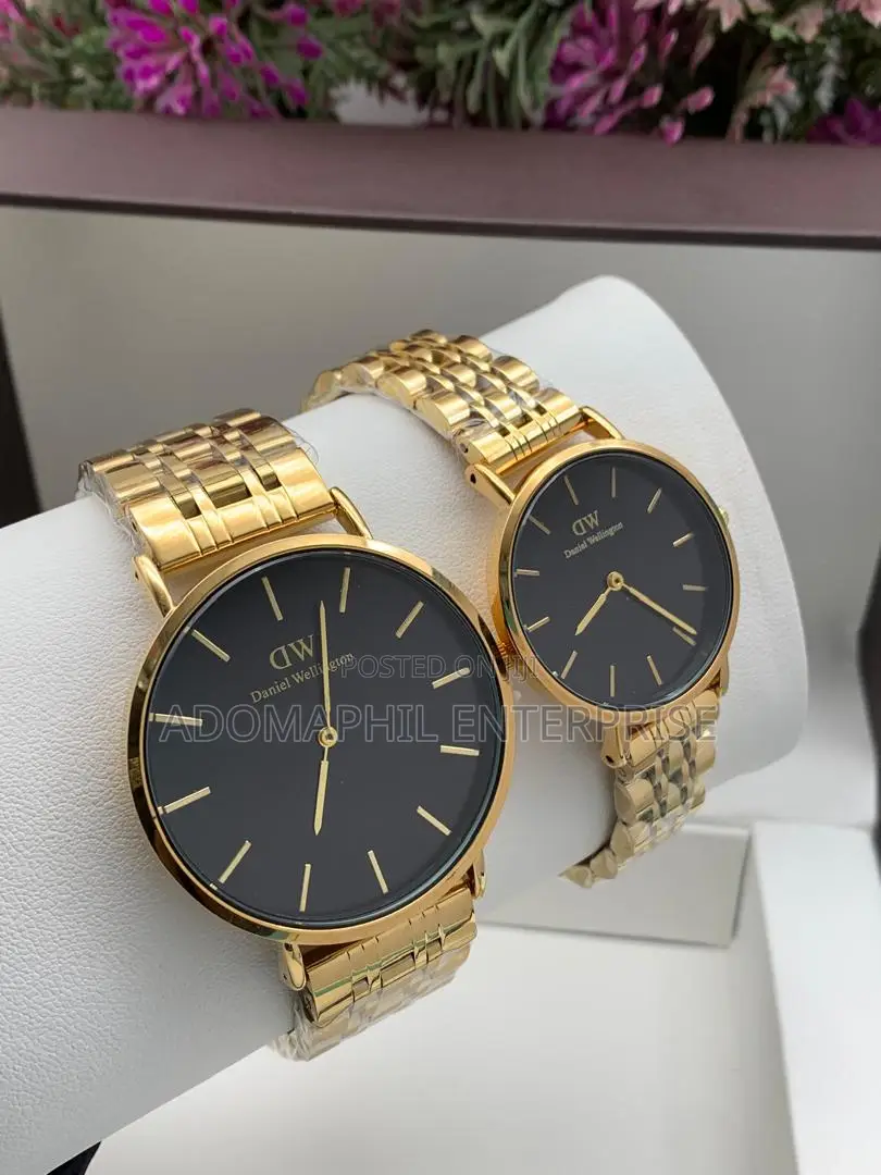 Anti-Fade Authentic Daniel Wellington Couple Watch