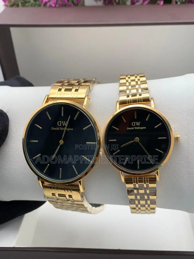 Anti-Fade Authentic Daniel Wellington Couple Watch