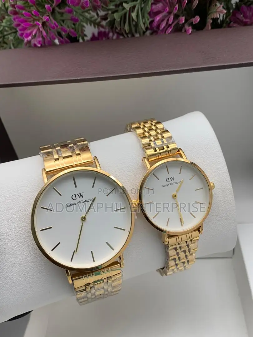 Anti-Fade Authentic Daniel Wellington Couple Watch