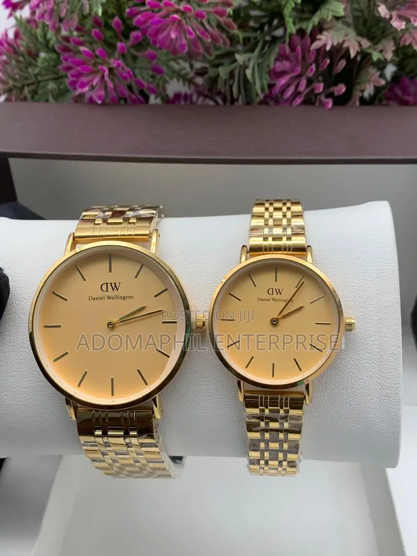 Anti-Fade Authentic Daniel Wellington Couple Watch