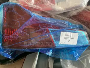RAV 4 2014 Boot Light