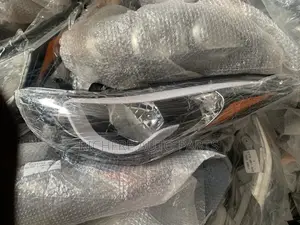 Hyundai Elantra 2014 Headlight