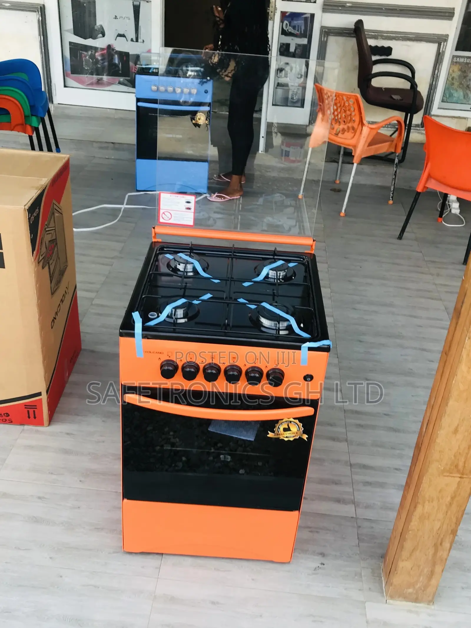 Oven With Grill Volcano Glass Lid 50x50 4 Gas Cooker