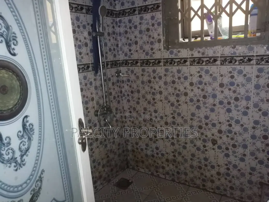 4bdrm House in Palcity Estate Apire, Kumasi Metropolitan for rent