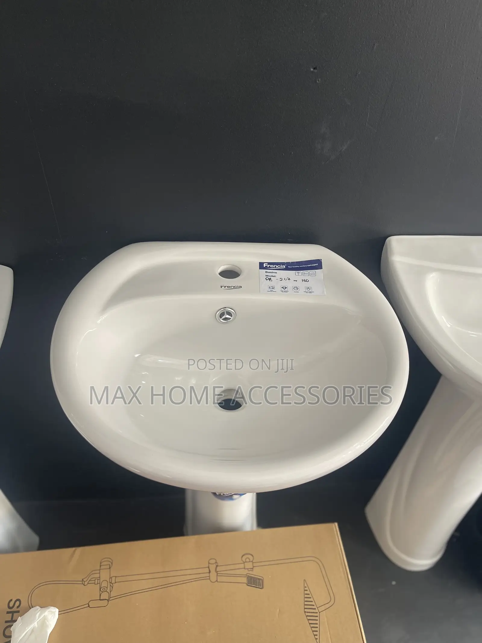 Round Basin