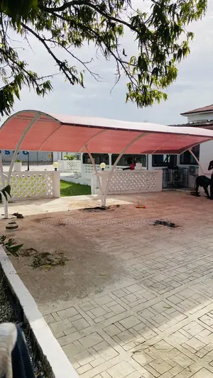 Car Garage for Three Cars