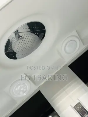 Shower Booth - Cubicle Jacuzzi - Bathroom Cubicle