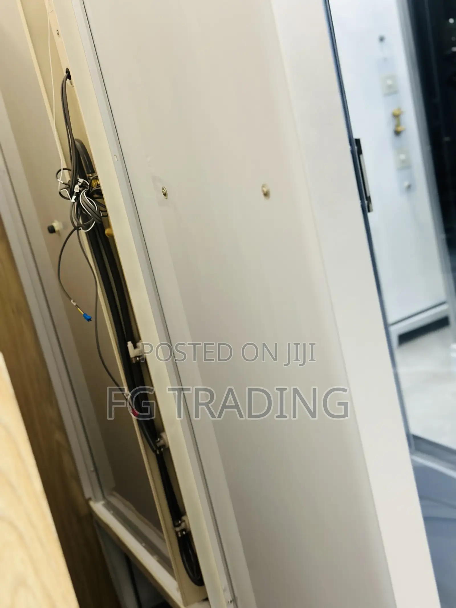 Shower Booth - Cubicle Jacuzzi - Bathroom Cubicle